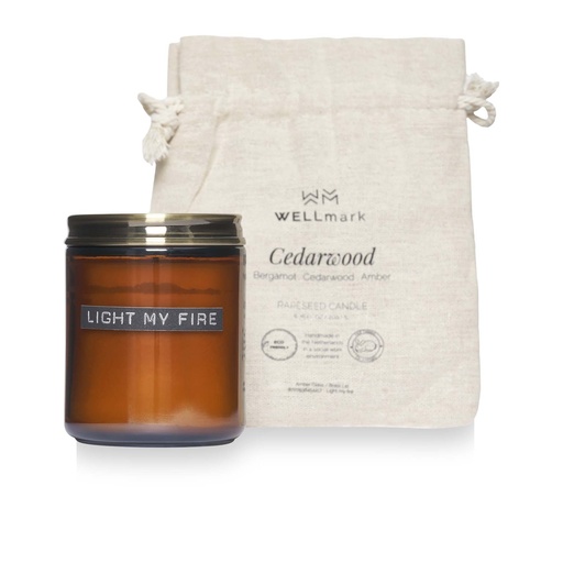 [12632011] Wellmark cedar wood scented candle medium