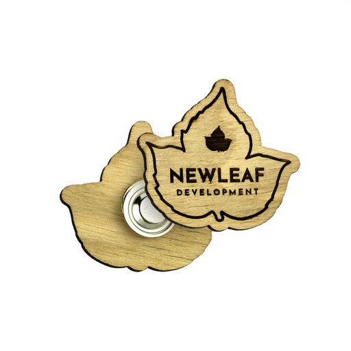[WDE-PB50M] Oak Engraved Pin Badge with Magnet Fitting Upto 50x50mm